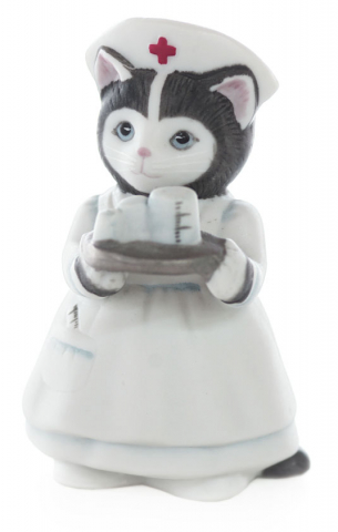 Фигурка сувенирная керамическая Kitty 8×5 см, «Медсестра»
