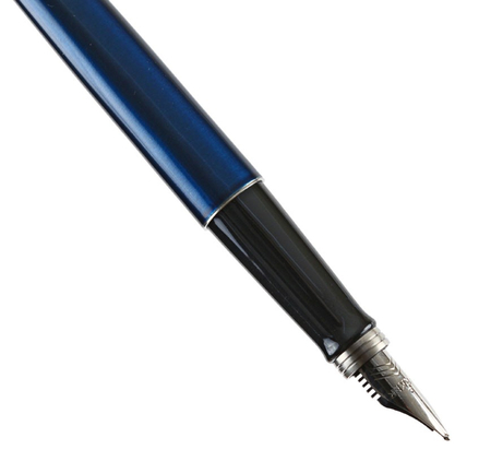 Ручка подарочная перьевая Parker Jotter Core Royal Blue CT, корпус синий Ручка подарочная перьевая Parker Jotter Core Royal Blue CT, корпус синий