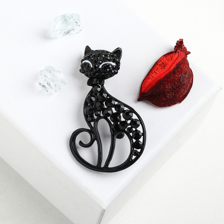 Брошь «Кошка», «Грациозная», цвет чёрный Брошь «Кошка», «Грациозная», цвет чёрный