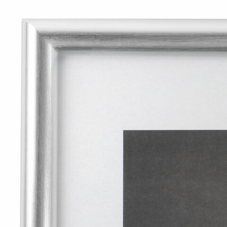 Фоторамка пластиковая Brauberg Original, 30*40 см, серебристая Фоторамка пластиковая Brauberg Original, 30*40 см, серебристая