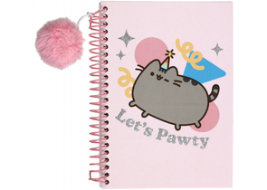 Блокнот на гребне А5 Pusheen, 150×210 мм, 48 л., линия, с подвеской (помпоном)