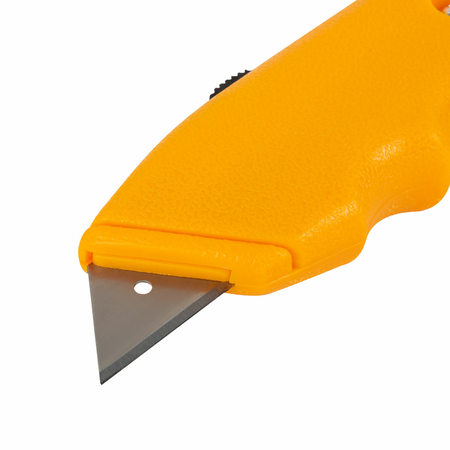 Нож универсальный мощный Staff Pro, ширина лезвия 18 мм, корпус желтый