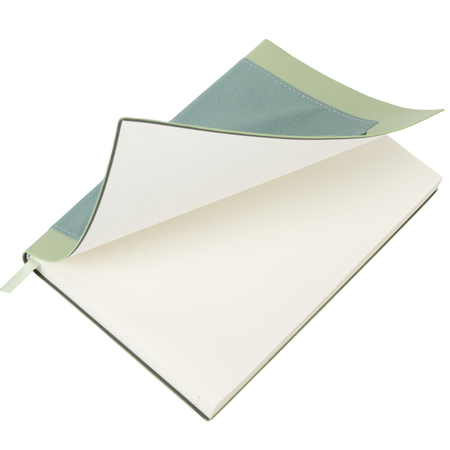 Ежедневник недатированный с ручкой Brauberg Style (в подарочной коробке), 145*210 мм, 160 л., зеленый