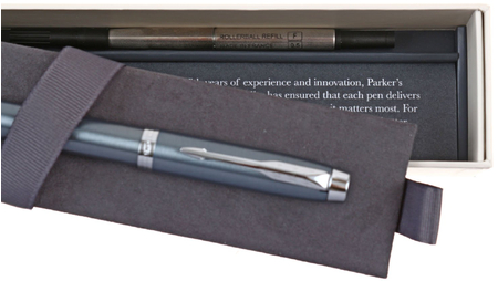 Ручка-роллер подарочная Parker IM Core T321 Light Blue Grey CT, корпус серо-голубой Ручка-роллер подарочная Parker IM Core T321 Light Blue Grey CT, корпус серо-голубой