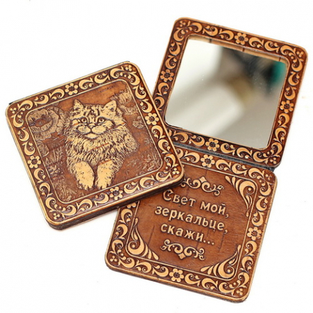 Зеркало шарнирное из бересты «Кошка», 7,5*7,5*1 см