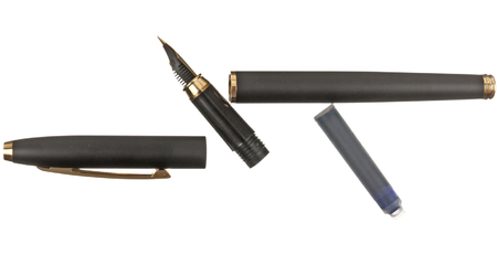 Ручка подарочная перьевая Sterling, корпус черный с золотистым, синяя