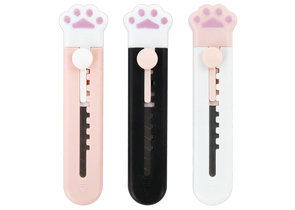 Нож канцелярский Brauberg Hobby, ширина лезвия 9 мм, корпус ассорти, «Лапки. Cat Paw» Нож канцелярский Brauberg Hobby, ширина лезвия 9 мм, корпус ассорти, «Лапки. Cat Paw»
