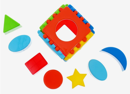 Игрушка пластиковая «Кубик логический», 8*8 см