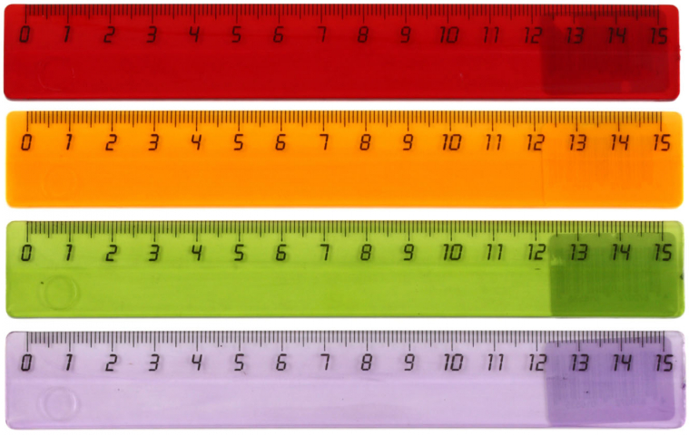 Линейка пластиковая Attache Economy 15 см, ассорти Линейка пластиковая Attache Economy 15 см, ассорти