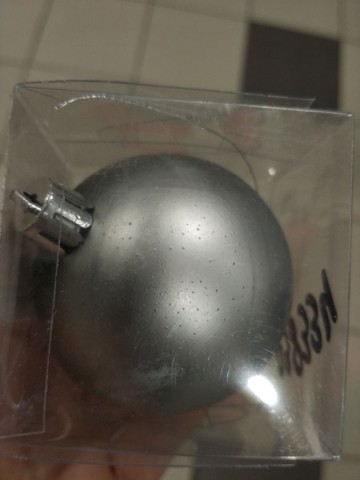 РОЗНИЦА_СЕБЕ, диаметр 6 см, серебристый (неоднородная фактура, пузырьки) РОЗНИЦА_СЕБЕ, диаметр 6 см, серебристый (неоднородная фактура, пузырьки)