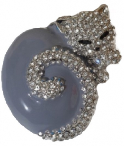 Брошь «Котенок клубочек», длина 3,5 см, цвет бело-серый с серебристыми вставками Брошь «Котенок клубочек», длина 3,5 см, цвет бело-серый с серебристыми вставками